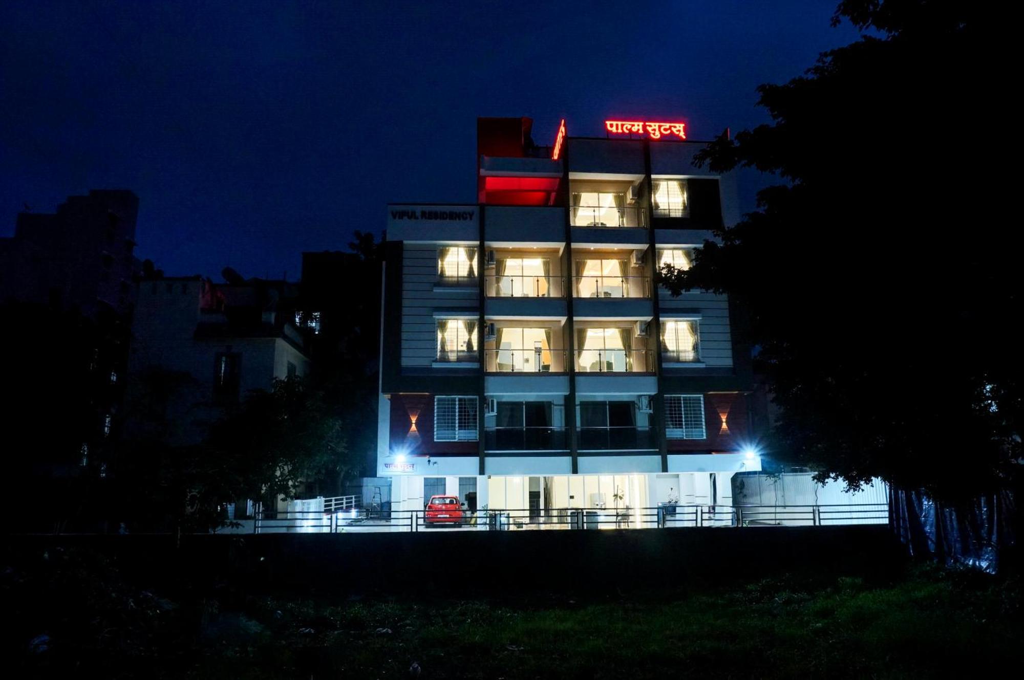 Palm Suites Baner- Indian Nationals Only Pune Exterior photo