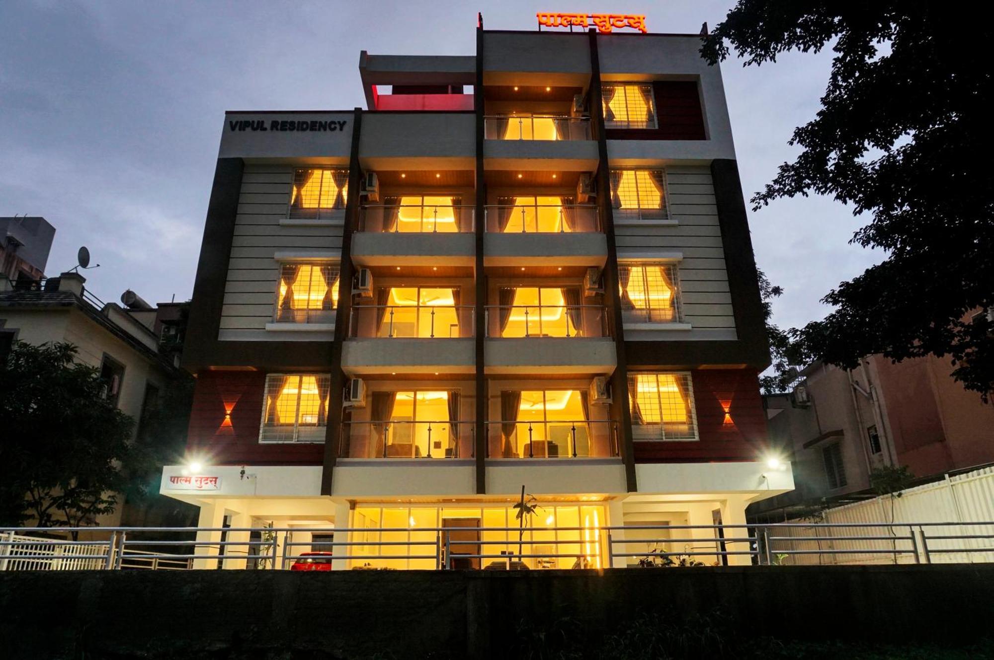 Palm Suites Baner- Indian Nationals Only Pune Exterior photo